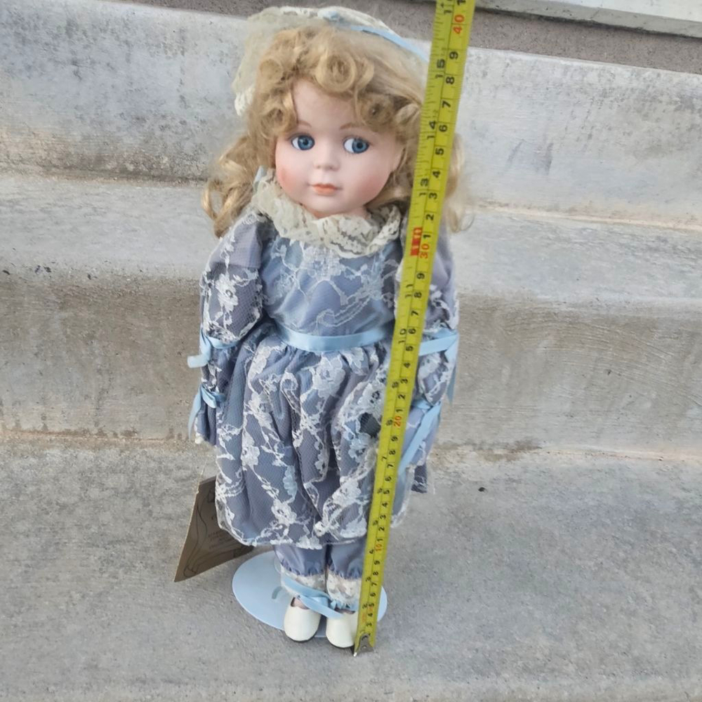 Girls Seymour Mann Blue & White Porcelain Doll One Size, Approximately 15" Tall - Picture 9 of 9